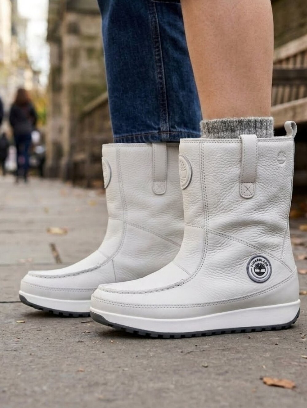 90's VTG Timberland White Pebbled Leather Mukluk Pull On Winter Snow Boots